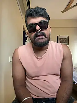 vinay1018 online show from July 6, 11:29 am
