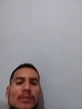 Xxxruben123 online show from June 19, 7:28 pm