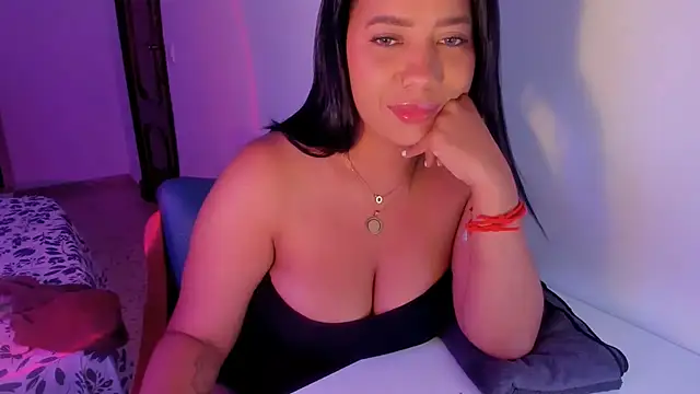 NicolePasqualott online show from July 12, 7:38 pm