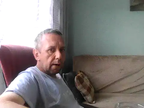 Snapshot of RafalekRozmarynowski81 chatting on July 2, 5:24 am RafalekRozmarynowski81 online show from July 2, 5:24 am