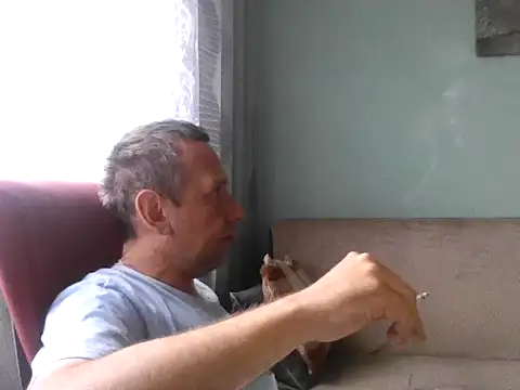 Snapshot of RafalekRozmarynowski81 chatting on July 5, 5:25 am RafalekRozmarynowski81 online show from July 5, 5:25 am