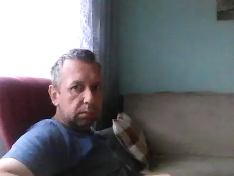 Snapshot of RafalekRozmarynowski81 chatting on July 12, 5:53 am RafalekRozmarynowski81 online show from July 12, 5:53 am
