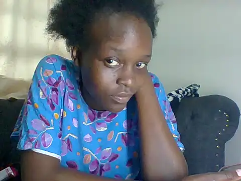Snapshot of Sexylov25 chatting on July 28, 3:21 pm Sexylov25 online show from July 28, 3:21 pm