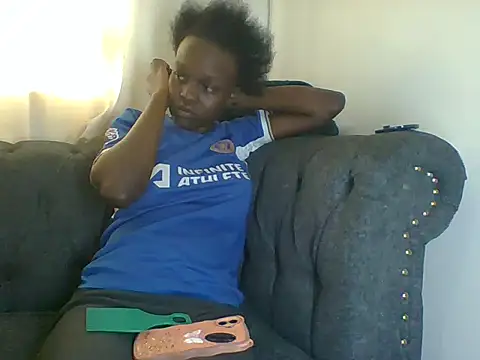Snapshot of Sexylov25 chatting on July 31, 8:14 am Sexylov25 online show from July 31, 8:14 am