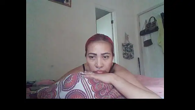 Snapshot of BLUE69239 chatting on July 8, 4:06 am BLUE69239 online show from July 8, 4:06 am