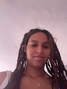 lunauzumaki online show from July 12, 7:38 pm
