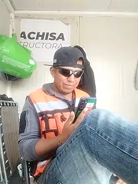 Hdheueiieirjr online show from June 18, 4:00 pm