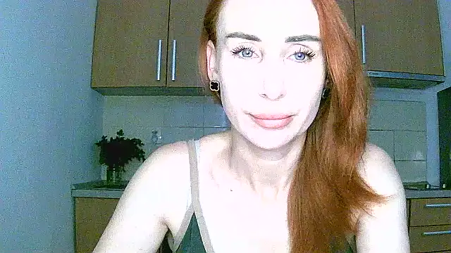 Snapshot of AimeeAlan chatting on June 24, 10:25 am AimeeAlan online show from June 24, 10:25 am