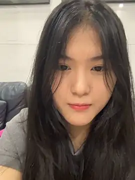 xiao-xiao-X online show from June 16, 4:20 pm