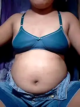 HotPussyPinay online show from July 12, 11:01 am