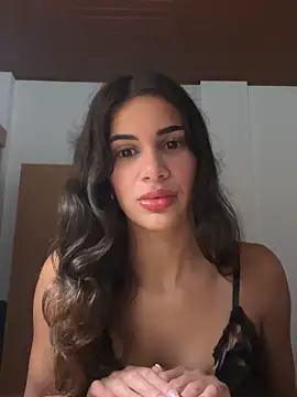 sarahlfvxo online show from June 29, 3:56 pm