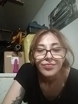 Snapshot of NeedyNina chatting on June 22, 12:45 am NeedyNina online show from June 22, 12:45 am