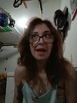 Snapshot of NeedyNina chatting on June 26, 11:36 am NeedyNina online show from June 26, 11:36 am