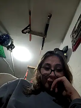 Snapshot of NeedyNina chatting on July 31, 12:43 am NeedyNina online show from July 31, 12:43 am