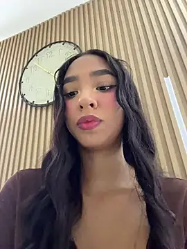 sofi-jimenez online show from July 12, 11:23 am