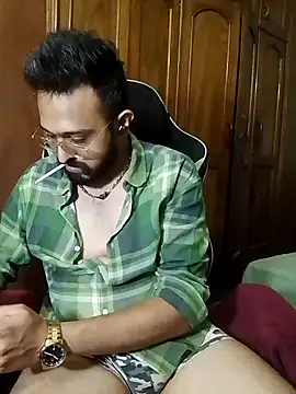 Snapshot of freakkydessi chatting on July 14, 9:09 pm freakkydessi online show from July 14, 9:09 pm