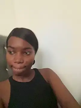 Snapshot of ShakiraThompss18 chatting on July 31, 8:52 pm ShakiraThompss18 online show from July 31, 8:52 pm