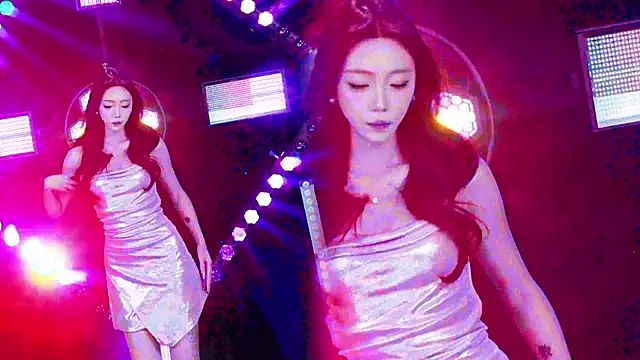 Alice-520 online show from July 27, 10:44 am