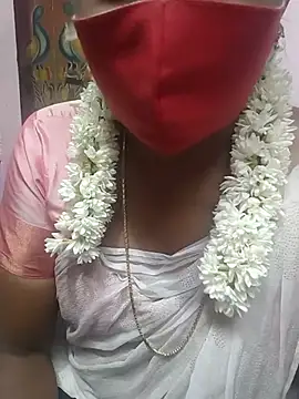 Snapshot of Tamilsexy35 chatting on July 23, 5:33 pm Tamilsexy35 online show from July 23, 5:33 pm