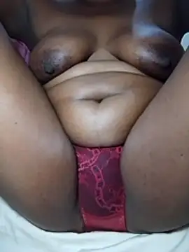 Snapshot of cummeme1 chatting on July 6, 3:58 pm cummeme1 online show from July 6, 3:58 pm