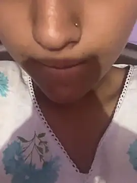5336Preetkaur873 online show from June 16, 8:44 pm