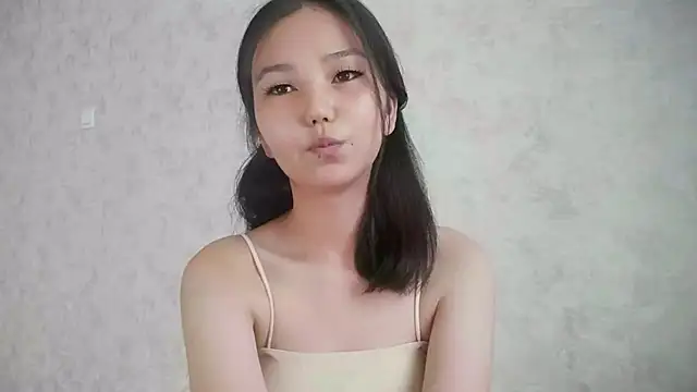 Snapshot of SusieSkepple chatting on August 1, 12:04 pm SusieSkepple online show from August 1, 12:04 pm
