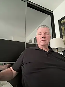 Snapshot of cumboy chatting on January 23, 10:54 am cumboy online show from January 23, 10:54 am