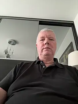 Snapshot of cumboy chatting on January 28, 11:17 am cumboy online show from January 28, 11:17 am