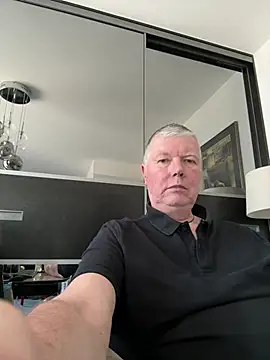 Snapshot of cumboy chatting on March 2, 12:01 pm cumboy online show from March 2, 12:01 pm