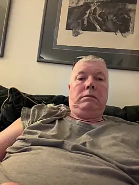 cumboy online show from March 22, 11:52 pm