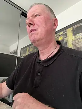 cumboy online show from April 24, 2:19 pm