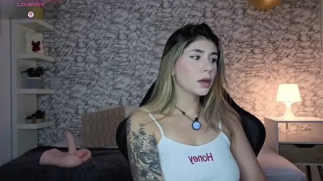 Isabella Bliss online show from July 29, 9:46 pm
