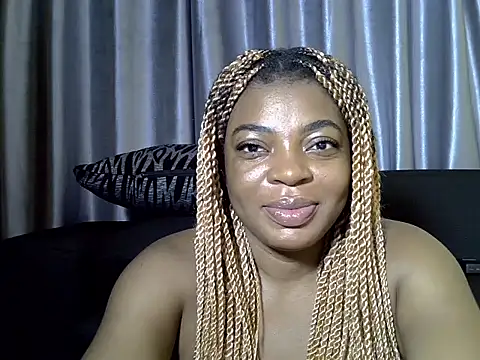 Snapshot of Domina_Empress chatting on July 19, 5:00 am Domina Empress online show from July 19, 5:00 am
