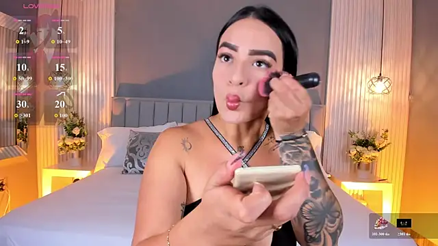 Snapshot of LissaBrown_ chatting on July 31, 7:24 pm LissaBrown online show from July 31, 7:24 pm