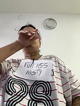EXTREMELY DIRTY TABOO online show from June 27, 10:59 pm