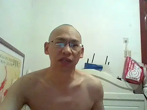 Snapshot of benly888 chatting on June 22, 9:56 pm benly888 online show from June 22, 9:56 pm