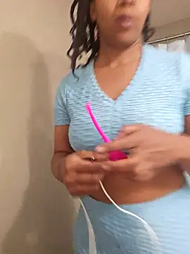 NAOMIdaFreakXXXXX online show from November 15, 10:45 am