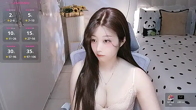 Angelucky- online show from July 29, 7:34 pm