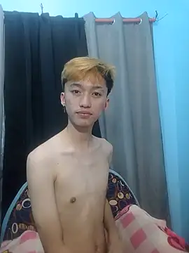 Fem phiLboy69 online show from July 5, 7:04 am