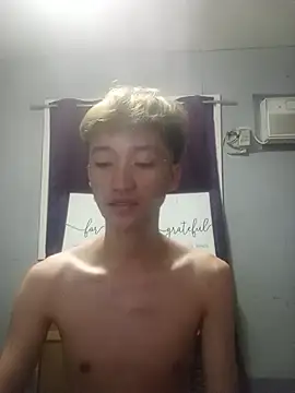 Fem phiLboy69 online show from July 20, 10:07 am