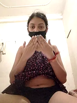Snapshot of pooja_riya chatting on June 29, 2:06 pm pooja riya online show from June 29, 2:06 pm