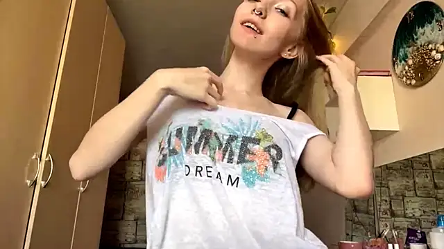 BivalentFalloff online show from July 11, 5:43 am