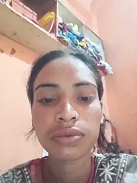 Snapshot of sakebabegam87 chatting on August 3, 5:28 am sakebabegam87 online show from August 3, 5:28 am