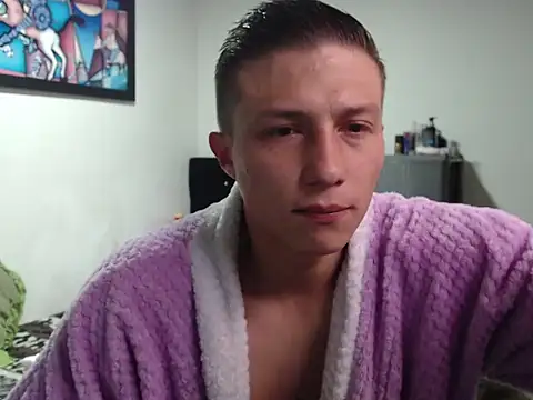 Stiiveen777 online show from August 8, 12:51 pm