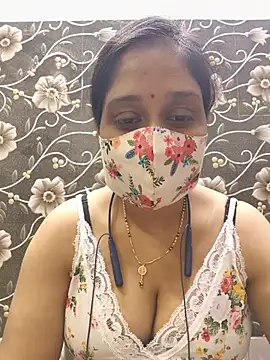 Snapshot of Garimaa_Cherry chatting on July 31, 7:13 pm Garimaa Cherry online show from July 31, 7:13 pm
