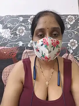 Snapshot of Garimaa_Cherry chatting on August 1, 7:24 pm Garimaa Cherry online show from August 1, 7:24 pm