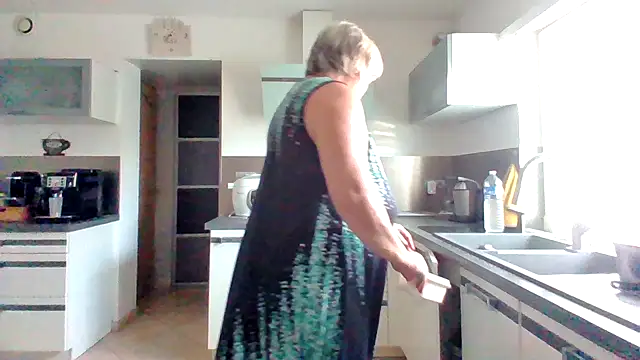 coquinesensuel online show from July 19, 7:12 am