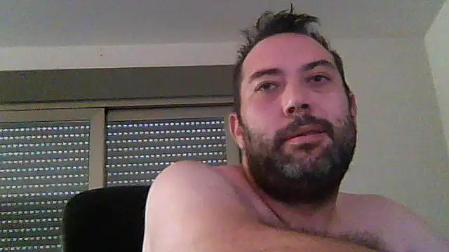 SirFrankonde online show from August 3, 12:21 pm