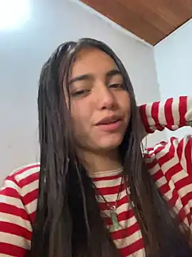 Snapshot of Julia_valentina chatting on July 5, 1:23 am Julia valentina online show from July 5, 1:23 am
