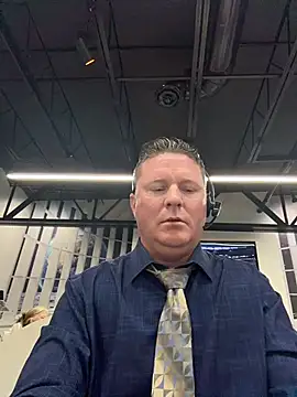 funandstuff online show from July 8, 5:39 pm